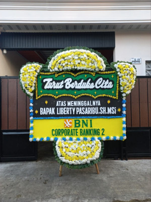 Papan Bunga Duka di Tarutung
