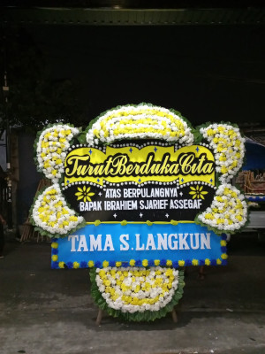 Papan Bunga Duka di Tarutung